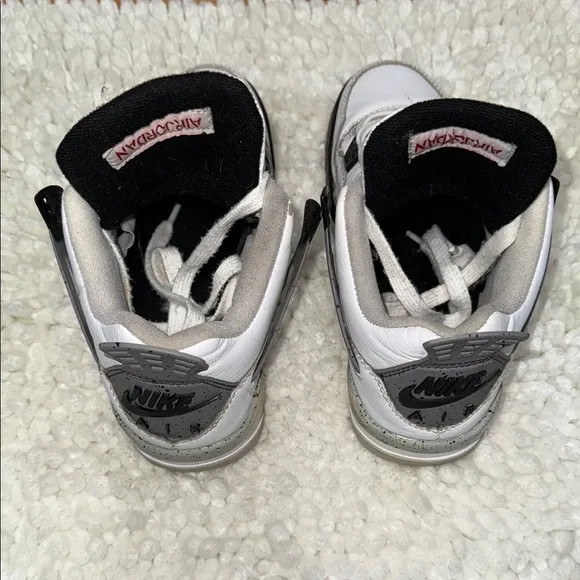 Jordan 4 Retro White Cement (2016)