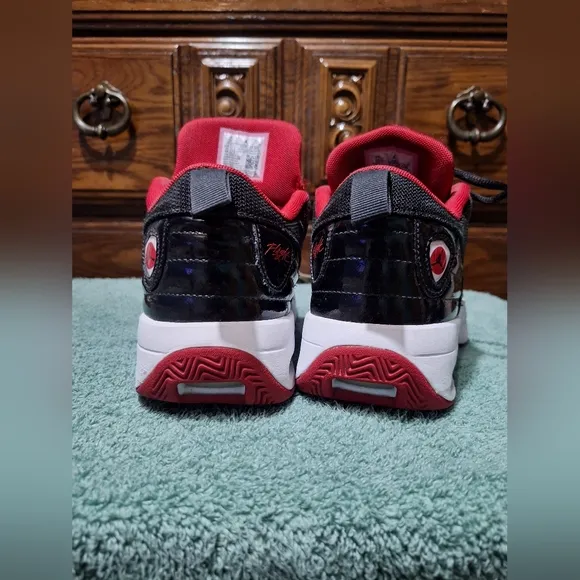 Jordan Boy's Max Aurora 6