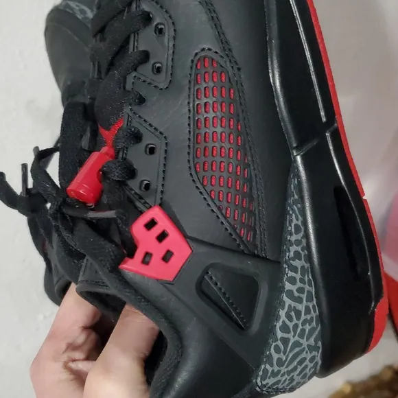 Jordan Spizike Low Bred Sneakers In Black And Red Size 6Y