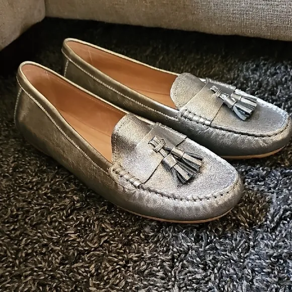 Josef Seibel Elina Classy Stand Out Silver Leather Tassel Flats Size 41 9.5