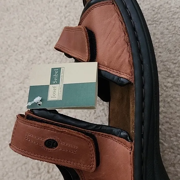 Josef Seibel Men's Brown Leather Sandals - New