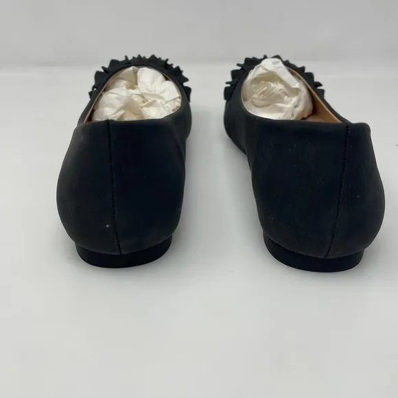 Journee Collection Judy Ruffled Pointed Toe Flats in Black Size 8‎ M New in Box