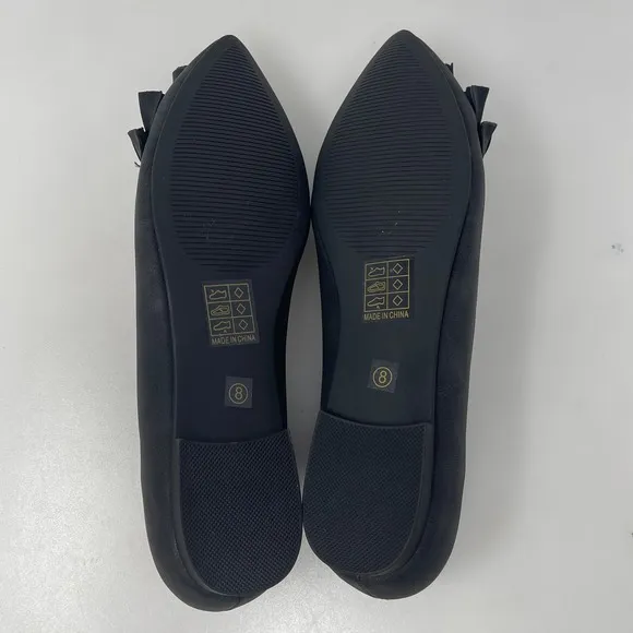 Journee Collection Judy Ruffled Pointed Toe Flats in Black Size 8‎ M New in Box