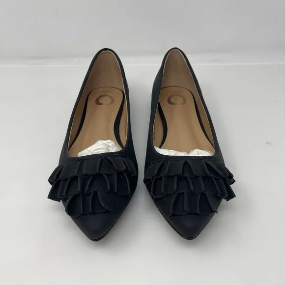 Journee Collection Judy Ruffled Pointed Toe Flats in Black Size 8‎ M New in Box