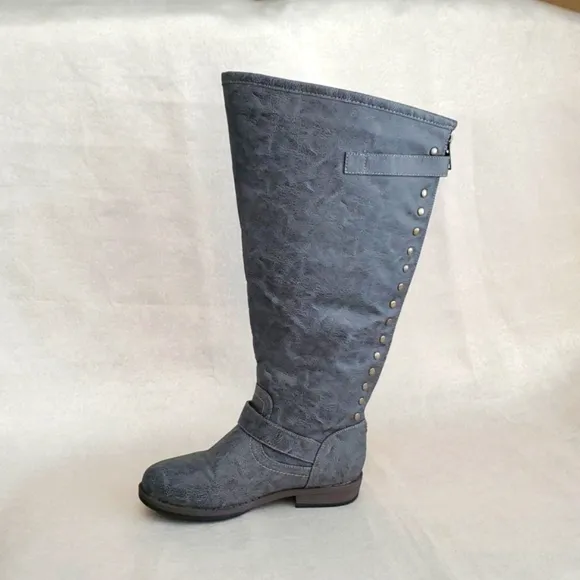 JOURNEE Grey Spokane Extra Wide Calf Knee High Studded Riding Boots SIZE: 7½