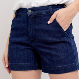 Judy Blue High-Rise Relaxed Boyfriend Dark Jean Mid-length Classic Denim Shorts