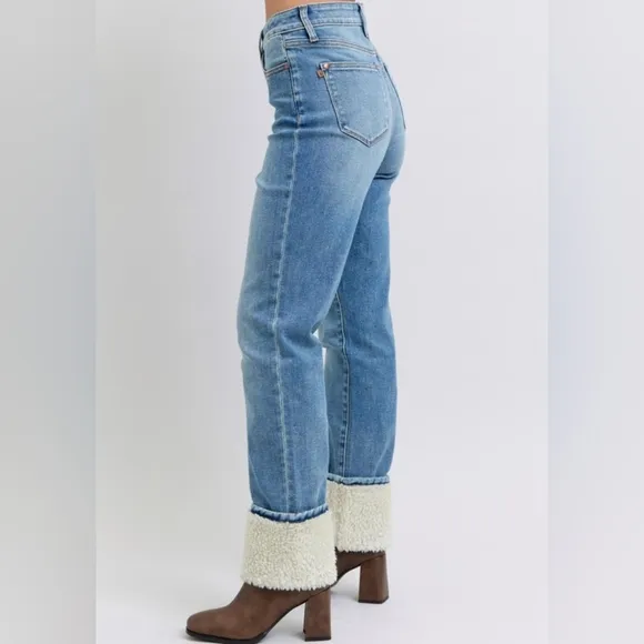 Judy Blue High-Rise Shearling Cuff Boyfriend Fit Jeans Straight Leg Denim Pants
