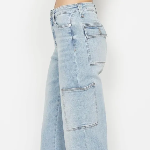 Judy Blue Jeans High-Rise Waist Cargo Denim Boyfriend Straight Leg Retro Pants