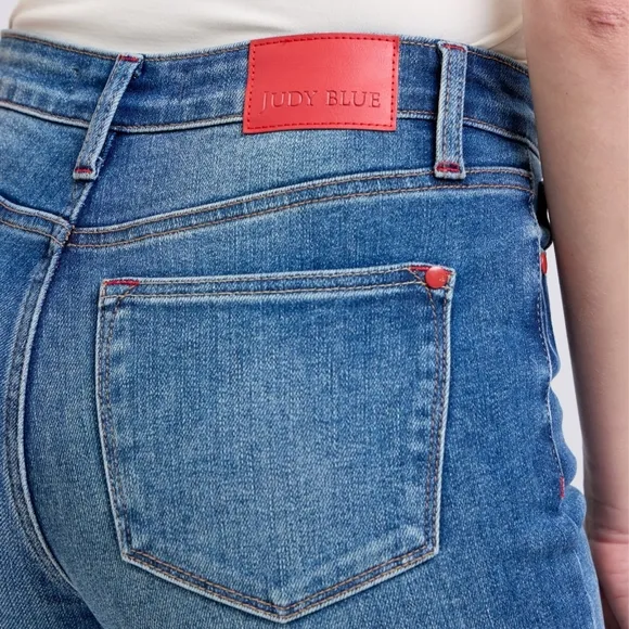 Judy Blue Red Plaid Cuffed Mid-Rise Straight Leg Cropped Jeans Ltd Denim Pants