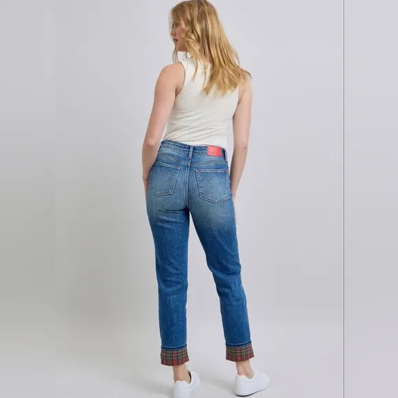 Judy Blue Red Plaid Cuffed Mid-Rise Straight Leg Cropped Jeans Ltd Denim Pants