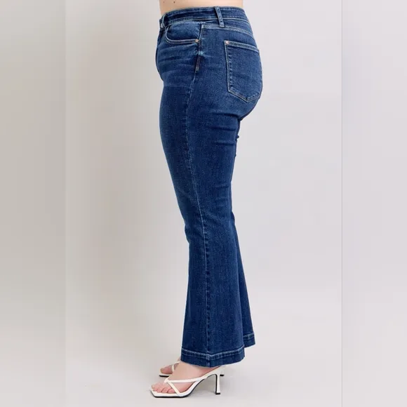 Judy Blue Retro High-Rise Waist Slim Fit Pants Tapered Flare Leg Denim Jeans