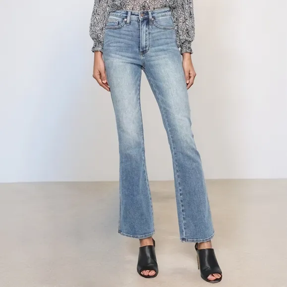 Judy Blue Tummy Control High-Rise Jeans Bootcut Embroidered Pocket Denim Pants