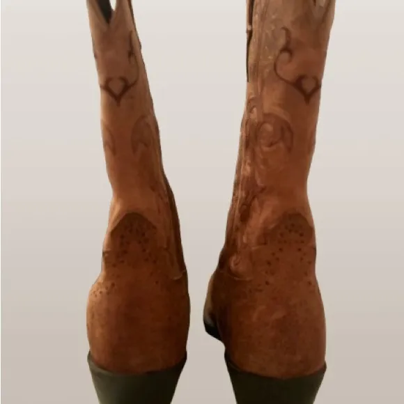 Justin Boots Brown Western Cowboy Boots with Embroidered Shaft