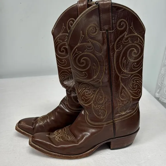 Justin Boots Brown Western Cowboy Boots with Intricate Stitching Dressy 9.5 D