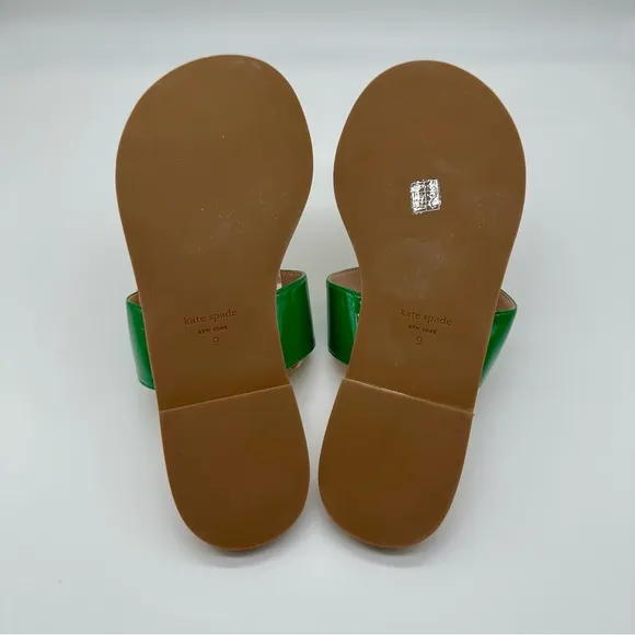 Kate Spade Cassis Patent Green Thong Sandals Size 9