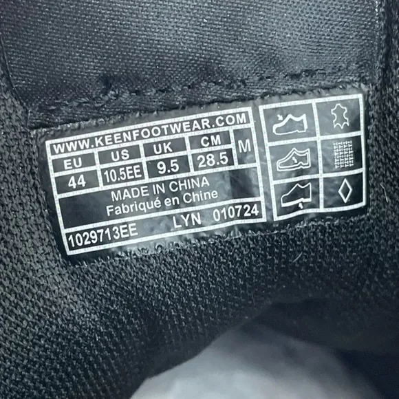 Keen Black High-Top Sneakers with Minimalist Design