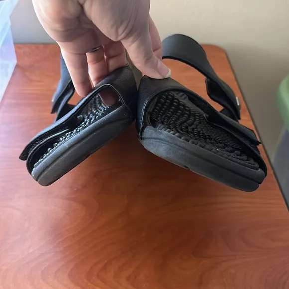 Kenkoh Sandals