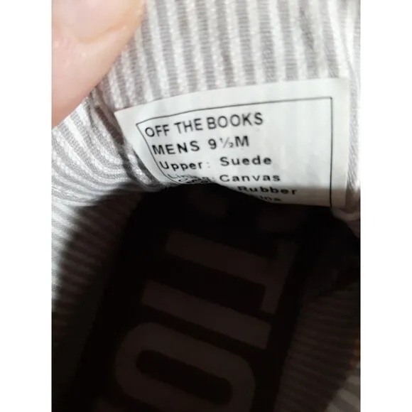 Kenneth Cole Reaction Off the Books Suede 9.5M Men's Sneakers Tan