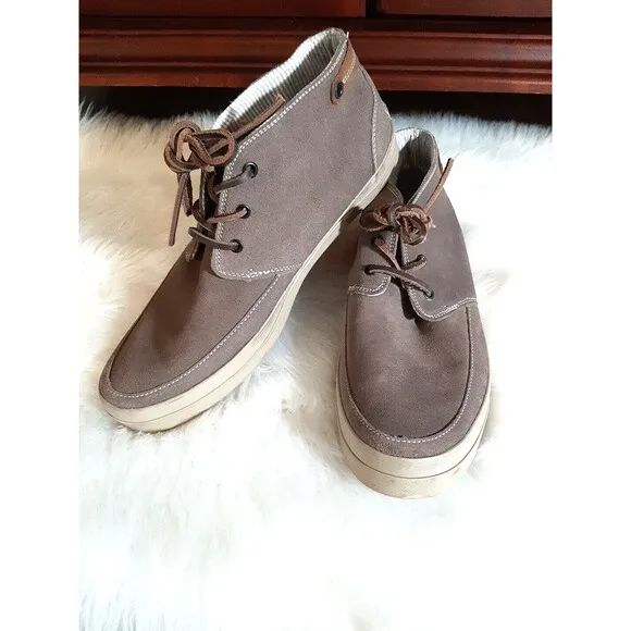 Kenneth Cole Reaction Off the Books Suede 9.5M Men's Sneakers Tan