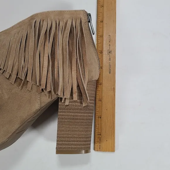 Kenneth Cole Reaction Pull Ashore Fringe Ankle Boots Women's Size 10