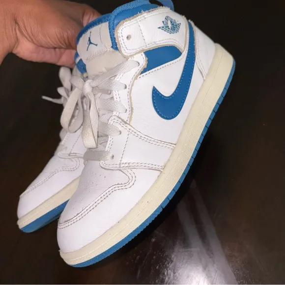 Kids Air Jordan 1