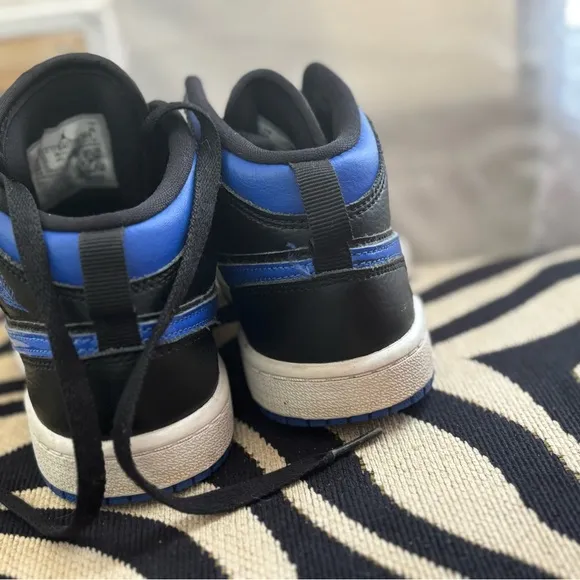 Kids Black and Blue Sneakers 1Y