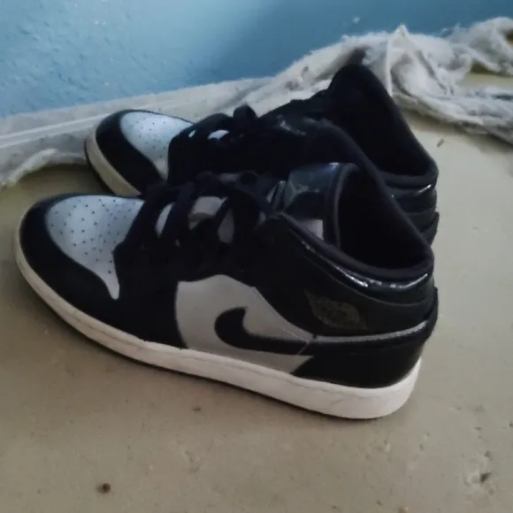 Kids Black and Silver Sneakers