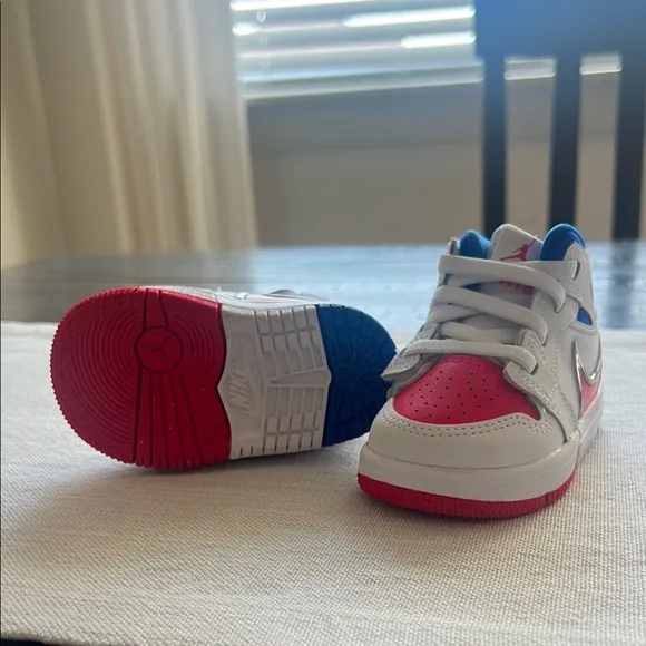 Kids' Nike Air Jordan 1s rare brand new ❗️