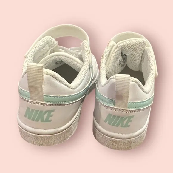 Kids Nike Borough Sneakers
