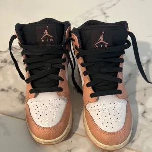 Kids Sneakers - Pink and Black
