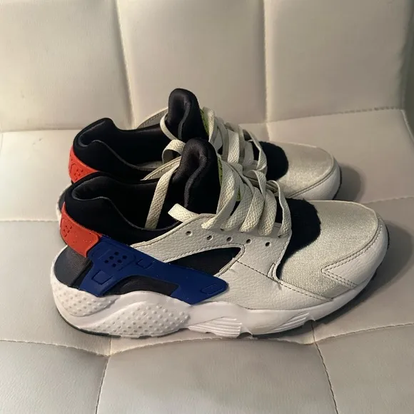 Kids' White and Black Sneakers size 4Y