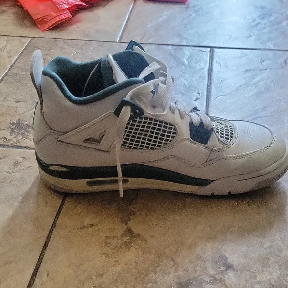 Kids White and Teal Sneakers