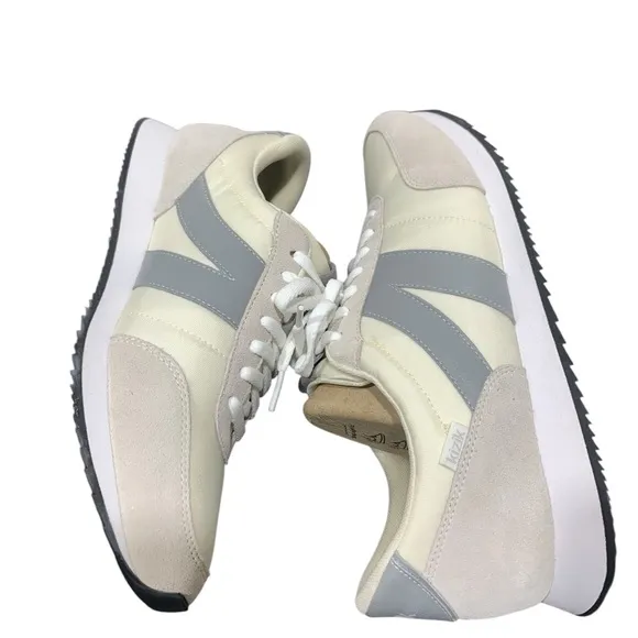 KIZIK MILAN Gray and White Sneakers for Everyday Comfort M 10.5 W12