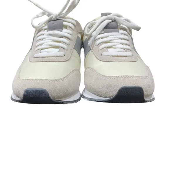 KIZIK MILAN Gray and White Sneakers for Everyday Comfort M 10.5 W12