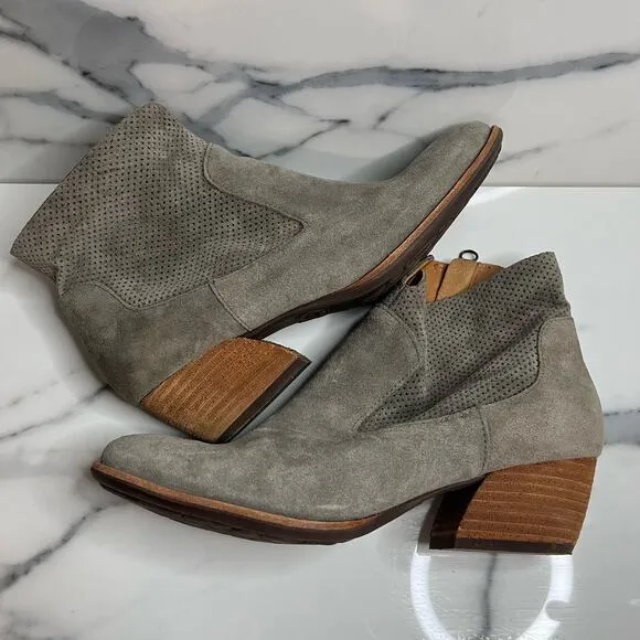 Kork-Ease | Wms Gray Perforated Suede Stacked Heel Sherrill Boots Sz 8.5