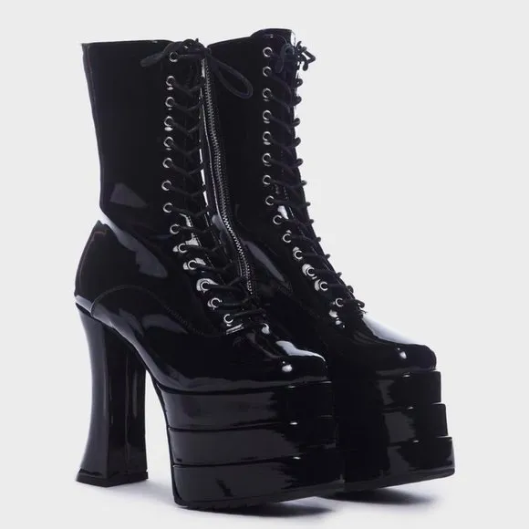 Lamoda &quot; THE BLACK PATENT STALLION &quot;  Platform Boots ( BRAND NEW !!! )