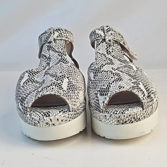 L'Amour Des Pieds Almika Leather Snakeskin Peep Toe Platform Peep Toe Sandal