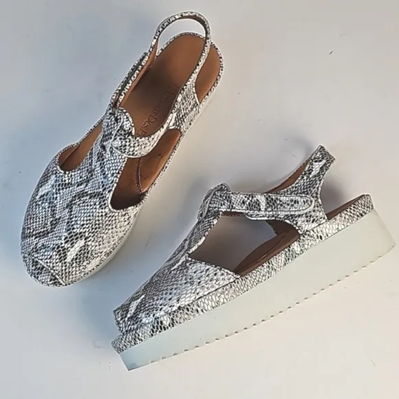 L'Amour Des Pieds Almika Leather Snakeskin Peep Toe Platform Peep Toe Sandal