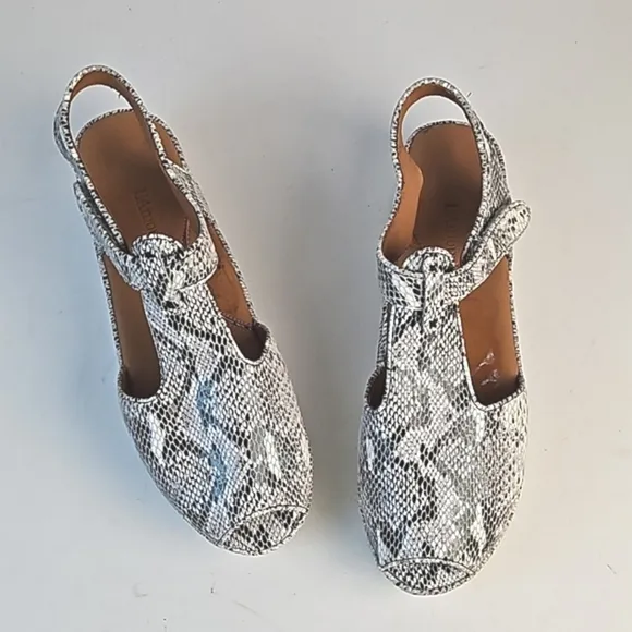 L'Amour Des Pieds Almika Leather Snakeskin Peep Toe Platform Peep Toe Sandal