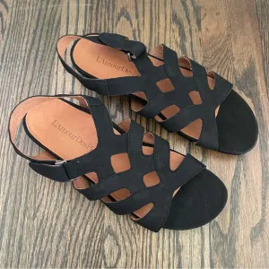 L’Amour Des Pieds Denisha Black Sandals size 6