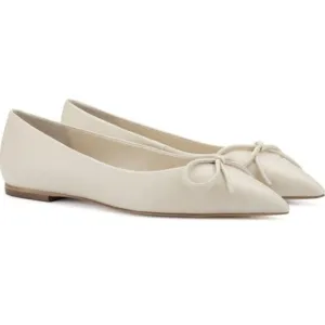 Larroude Lee Pointy Toe Women's Flats in Ivory