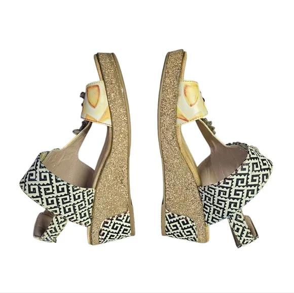 L'Artiste By Spring Step Radd Floral Cork Wedge Sandals Women's Size EU39 US8.5