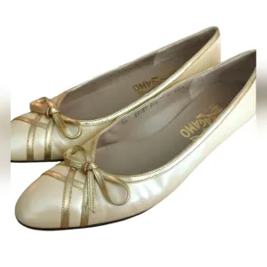 🔥LAST CHANCE! Salvatore FerragamoVintage Spring Retro Gold Ballet Flats-8.5🔥