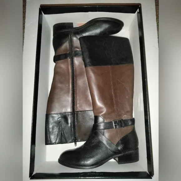 Lauren Ralph Lauren (Size 6B) Black &amp; Brown Leather Wide Calf Riding Knee Boots