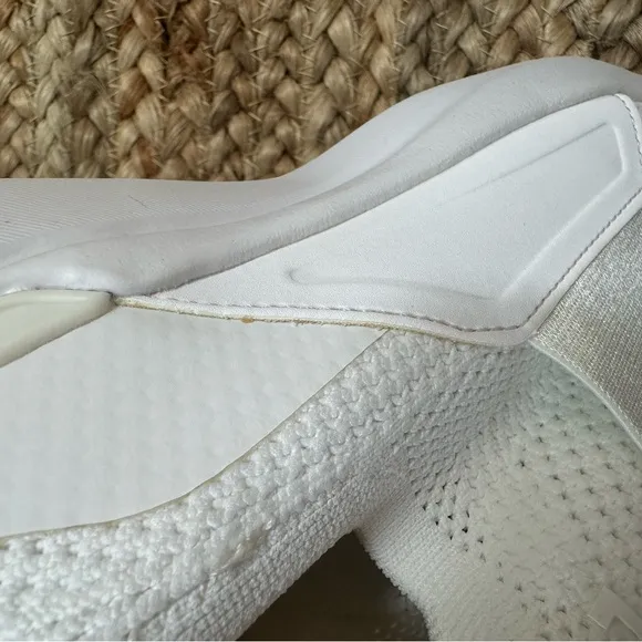 Like New 🤍 APL Techloom White Slip-On Bliss Sneakers Size 8.5