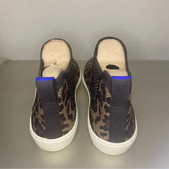 Like New Rothy's Wildcat Chelsea Boot Sneakers - Size 8.5