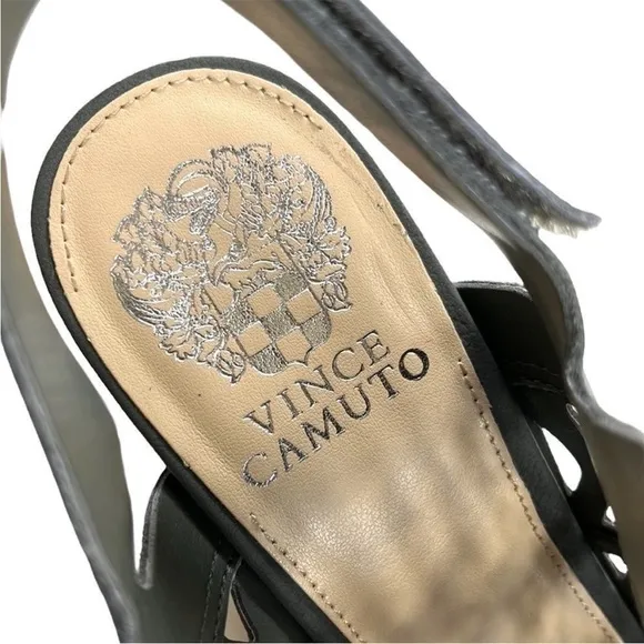 Like New Vince Camuto Leather Heeled Sandals