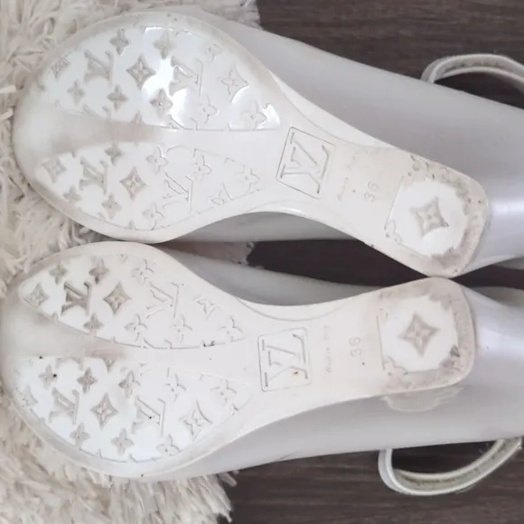 Louis Vuitton Authentic Made in Italy Wedge Sandals