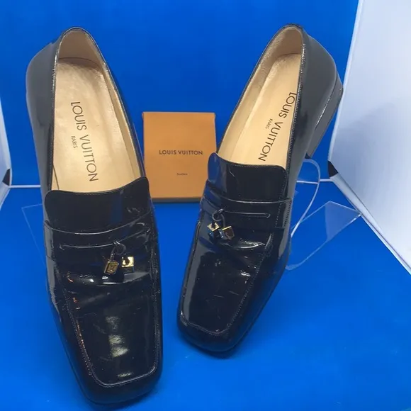 Louis Vuitton Black  Loafers with dice 36