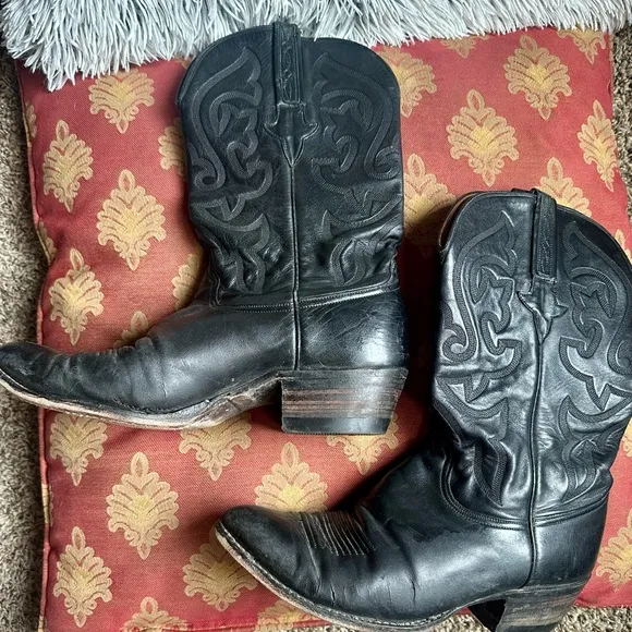 lucchese • vintage cowboy boots black leather designer western footwear